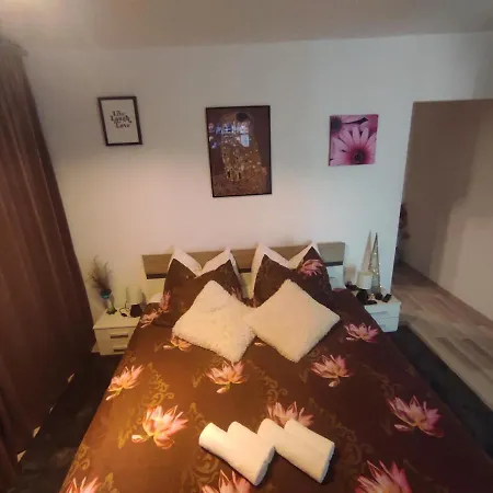 Emi & Nini Appartement *