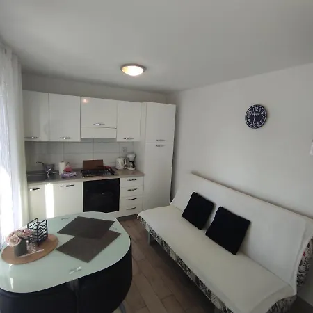 Emi & Nini Appartement *