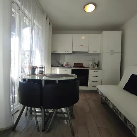 Apartment Emi & Nini Sibenik