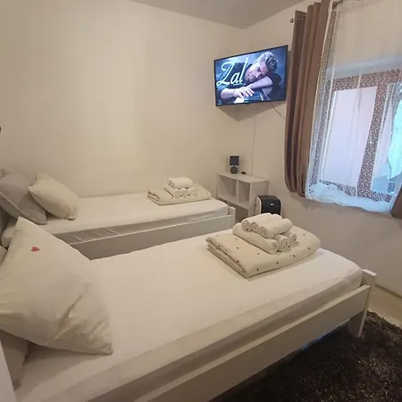 Emi & Nini Apartment Šibenik